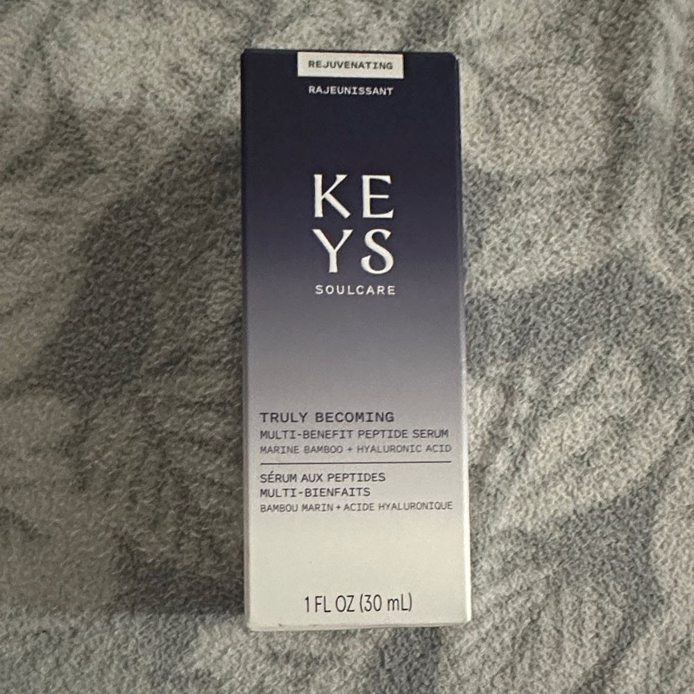KEYS Soulcare Truly Becoming Multi-Benefit Peptide Serum — Purple